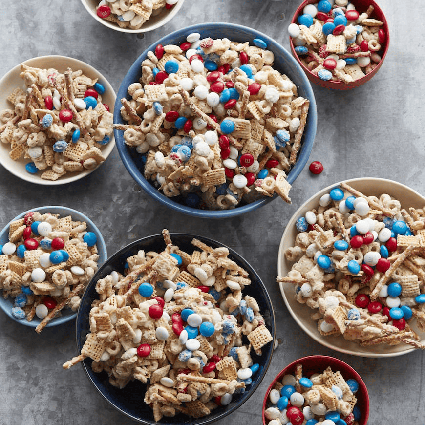 th of July Crowd-Pleasers: Burgers, Sides, Drinks & Desserts